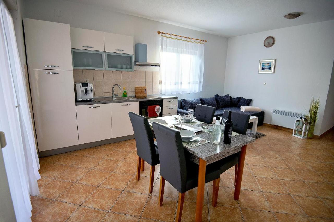 Apartments Mamut تروغير المظهر الخارجي الصورة
